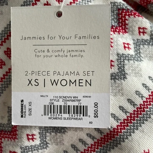 NWT- LC Lauren Conrad Holiday PJ Set - Picture 16 of 16